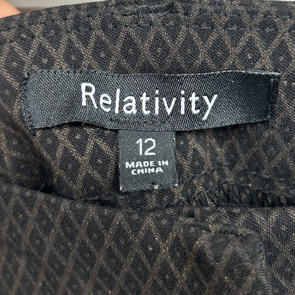 Relativity Black Pattern Dress Pants Sz 12 - Picture 2 of 6